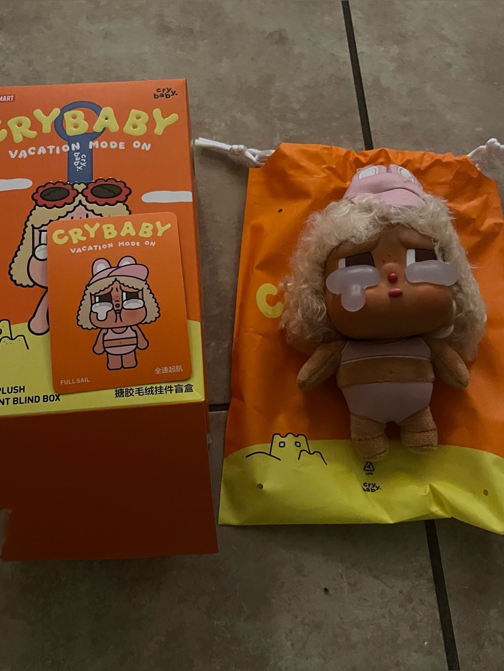 POP Mart Crybaby Vacation Mode On Full Sail Plushie pendant keychain